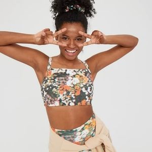 Offline by Aerie Sports Bra Blurred Floral Adjustable - small